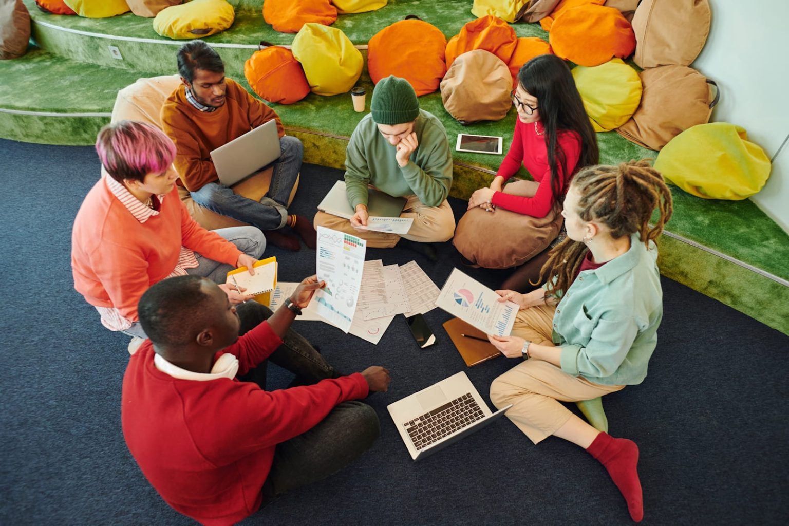 Maximise Learning Outcomes with a Collaborative eLearning LMS - SID